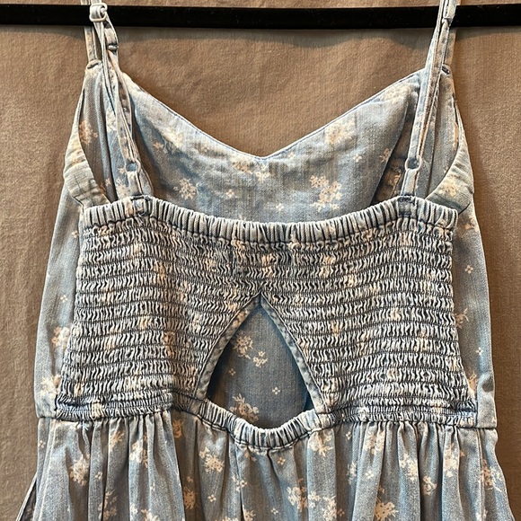 So Blue Floral Denim Dress - Picture 4 of 5